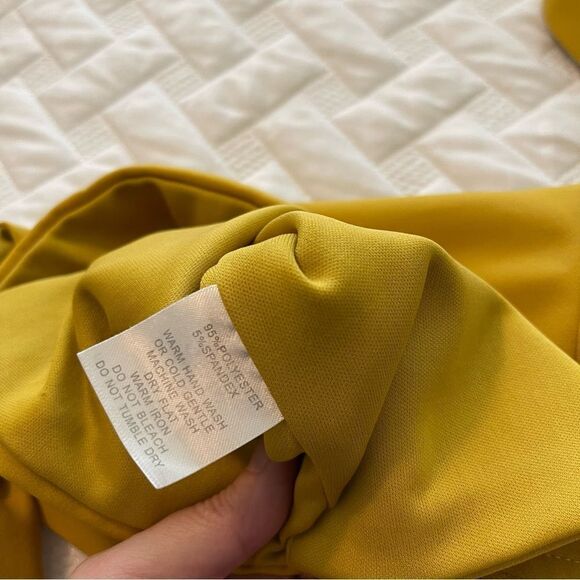 Tiger Mist Mustard Yellow Tie Shoulder Kinsley Crop Tank Small - Picture 3 of 5